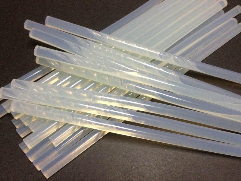 熱熔膠 EVA熱熔膠膜的特點(diǎn)？